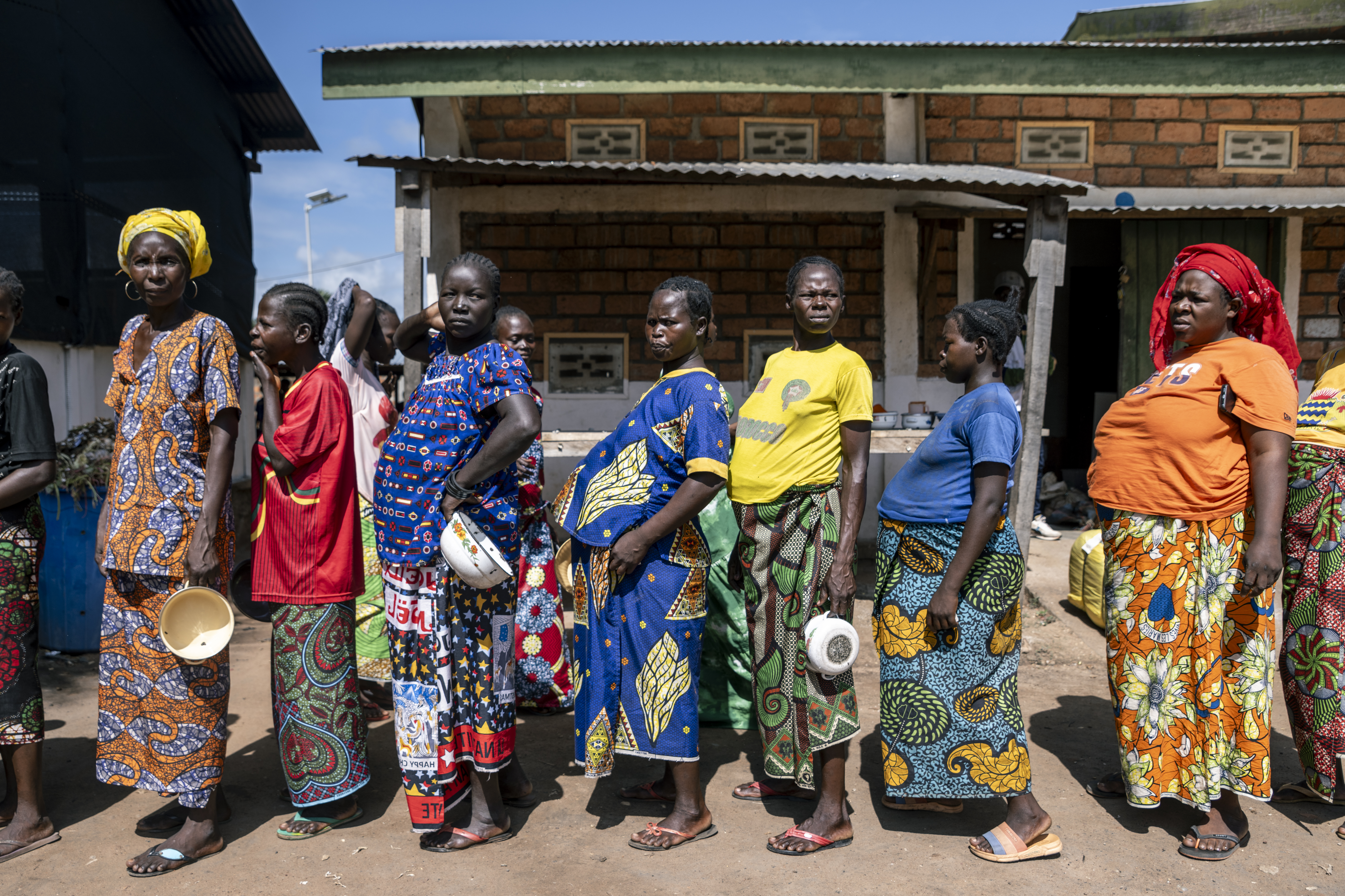 Honorine and other pregnant women are waiting at the MSF clinic