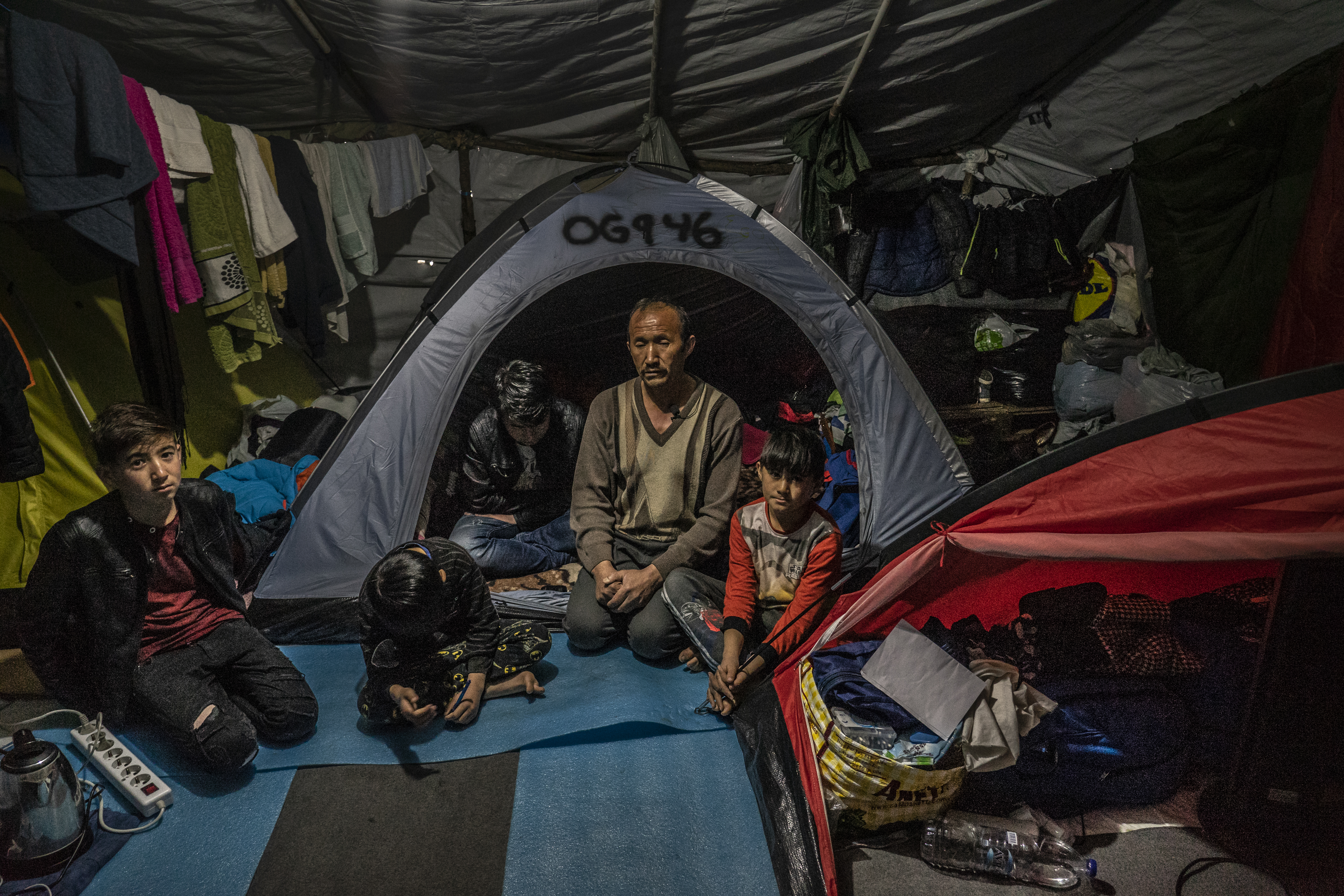 De situatie in het vluchtelingenkamp van Moria, op het Griekse eiland Lesbos, is onhoudbaar. Ongeveer 20.000 mensen leven in een kamp dat
