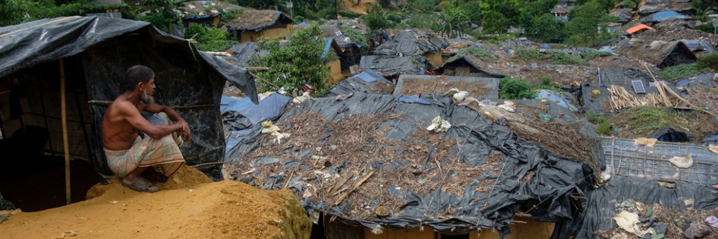 L'un des camps qui existait déjà avant l'arrivée de 500 000 nouveaux réfugiés rohingyas © Antonio Faccilongo. Bangladesh, septembre 2017.